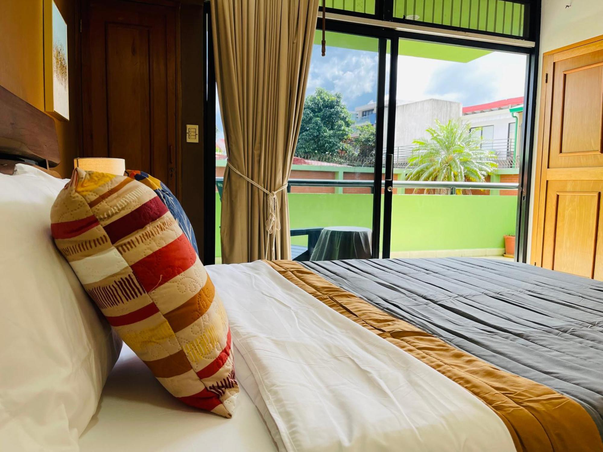 The Rainier Bed & Breakfast 5 ซานโฮเซ ภายนอก รูปภาพ